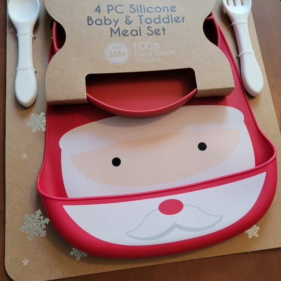 New Christmas Santa Baby 4-pc Silicone Baby Toddler Meal Feeding Holiday Set Bib - Picture 4 of 5